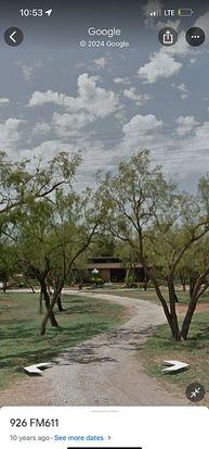 Preview of property located at 926 Fm 611 W