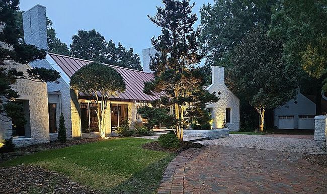 Additional photo 2 of property located at 1621 4th St Nw