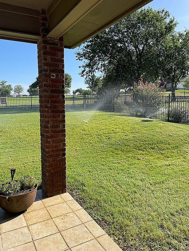 Photo of 6507 Shadowview Ct, Mineral Wells, TX