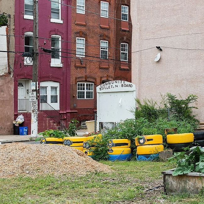 Photo of 2253 N Sydenham St, Philadelphia, PA