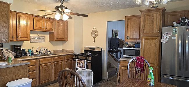 Photo of 15944 Vera Ct, Oak Forest, IL