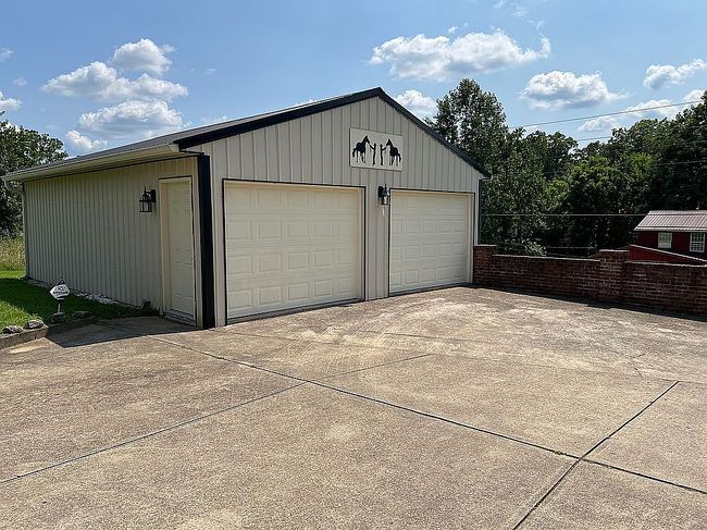 Photo of 2101 Easter Day Rd, Carrollton, KY