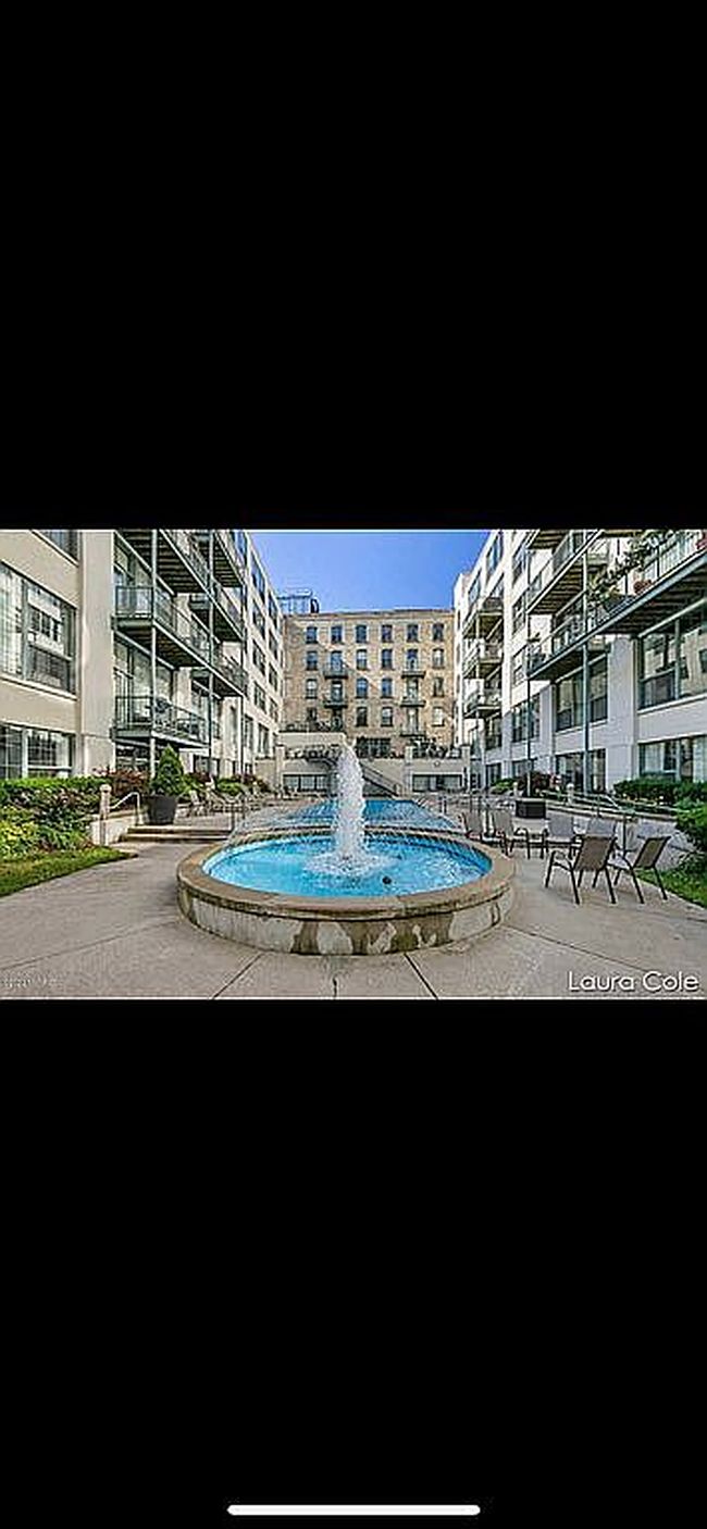 Photo of 940 Monroe Ave Nw Unit 326, Grand Rapids, MI