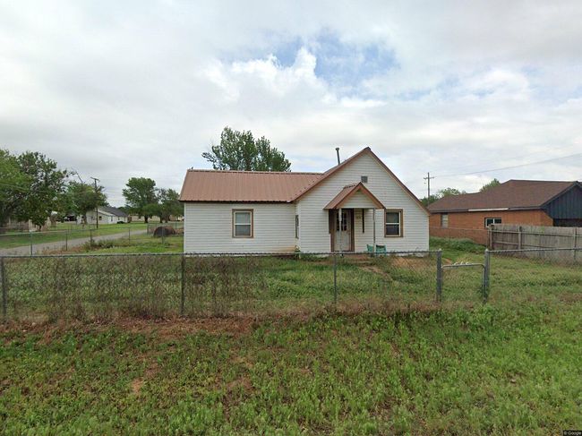 123 N 12th St, Thomas, OK