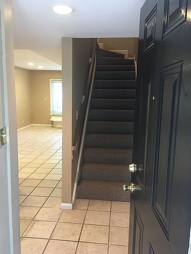 Photo of 211 Church St #A12, Chapel Hill, NC