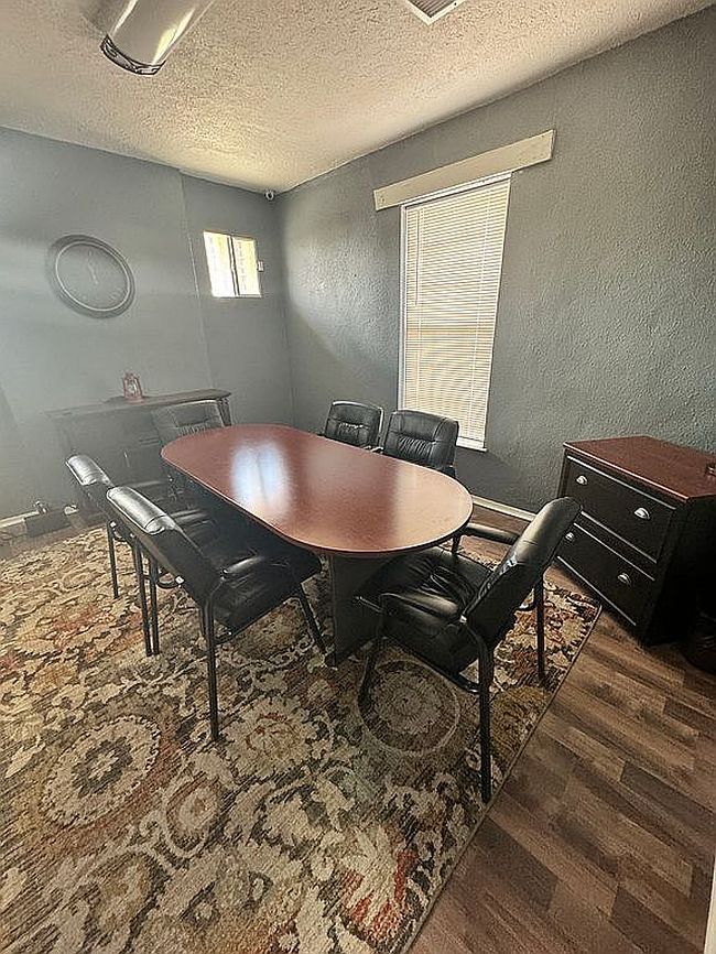 Image of 512 Arizona Ave