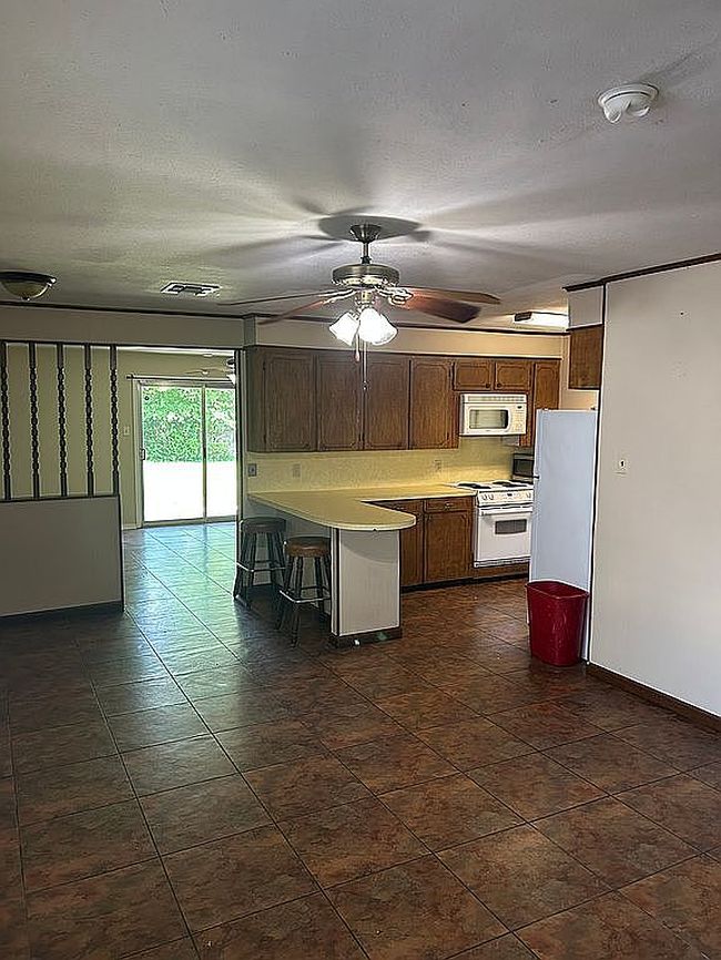 Image of 4333 Ashland St