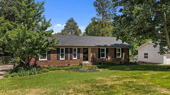 Image of 1113 Edenwood Dr