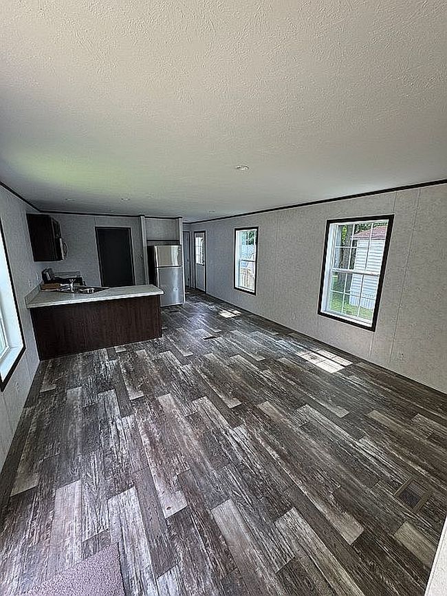 Photo of 1021 Waterloo Geneva Rd #7, Waterloo, NY