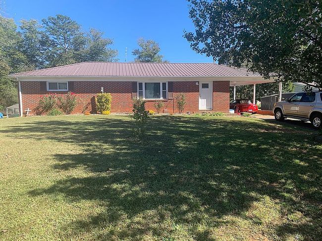 Photo of 167 Hancock And Moore Ln, Taylorsville, NC