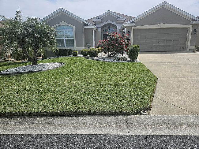 Photo of 2361 India Hook Ter, The Villages, FL