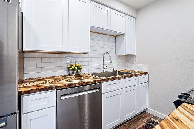 Image of 1002 W 7th Ave Apt 103