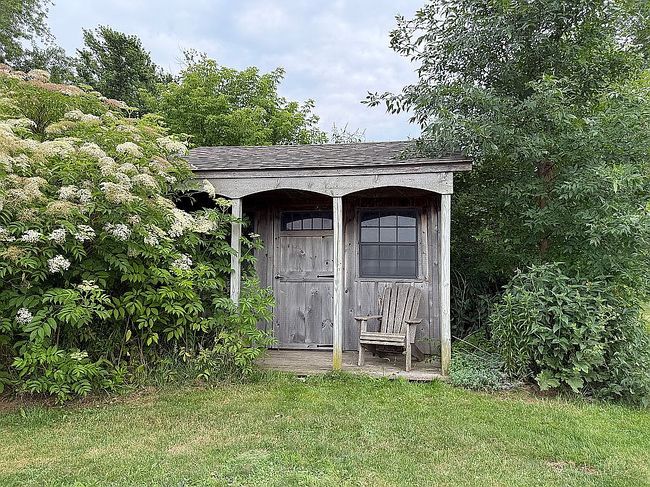 Photo of 2721 W Lake Rd, Wilson, NY
