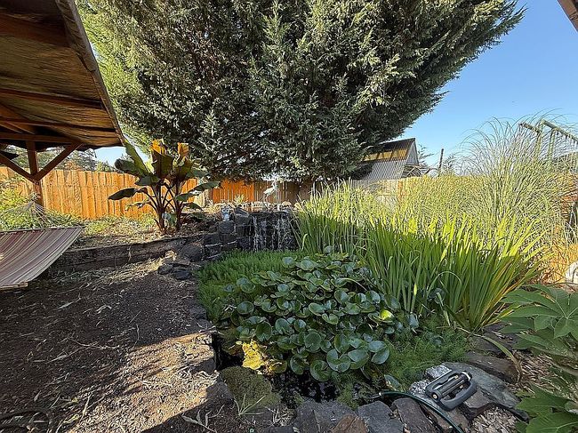 Photo of 1393 1395 Country Glen Ave Ne