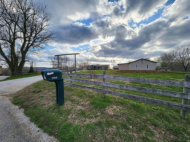 Image of 1760 N Indian Hill Rd