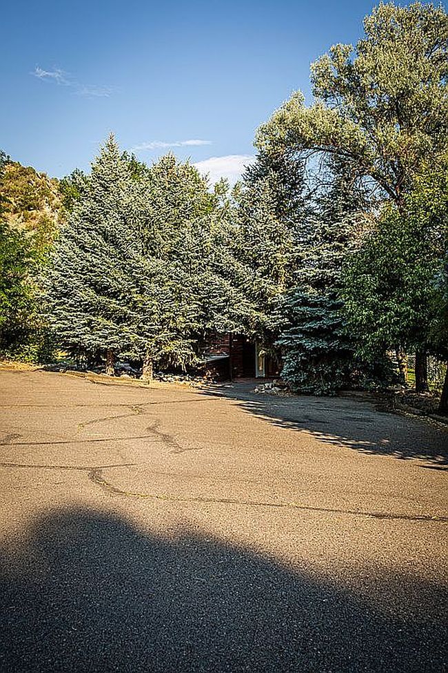Photo of 228 N 7th St, New Castle, CO