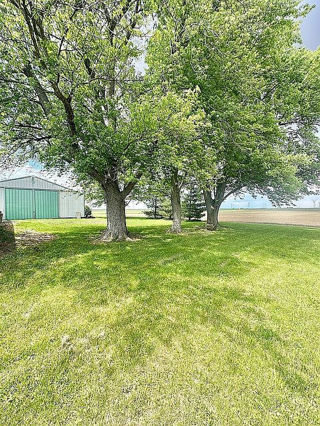 Image of 2579 N 900 East Rd