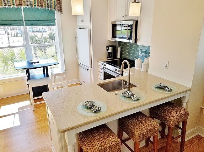 Image of 102 W Terminal Blvd #15
