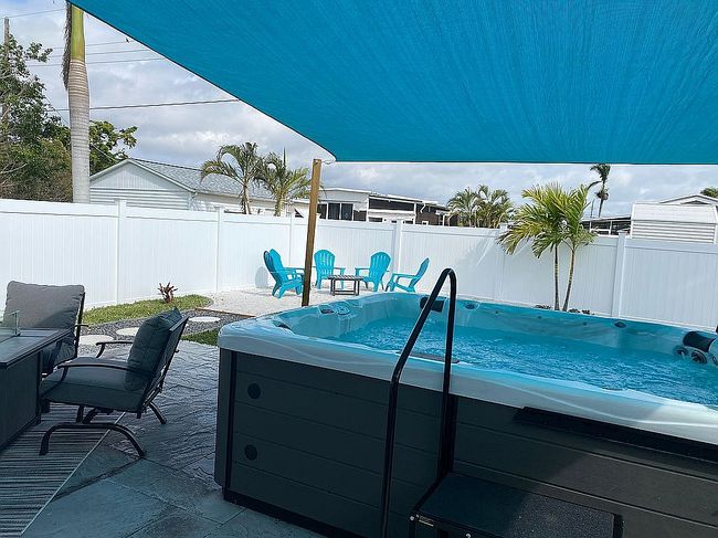 Photo of 16151 Sunset Strip