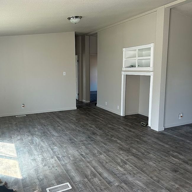 Photo of 1645 Lantana Ave, Richland, WA