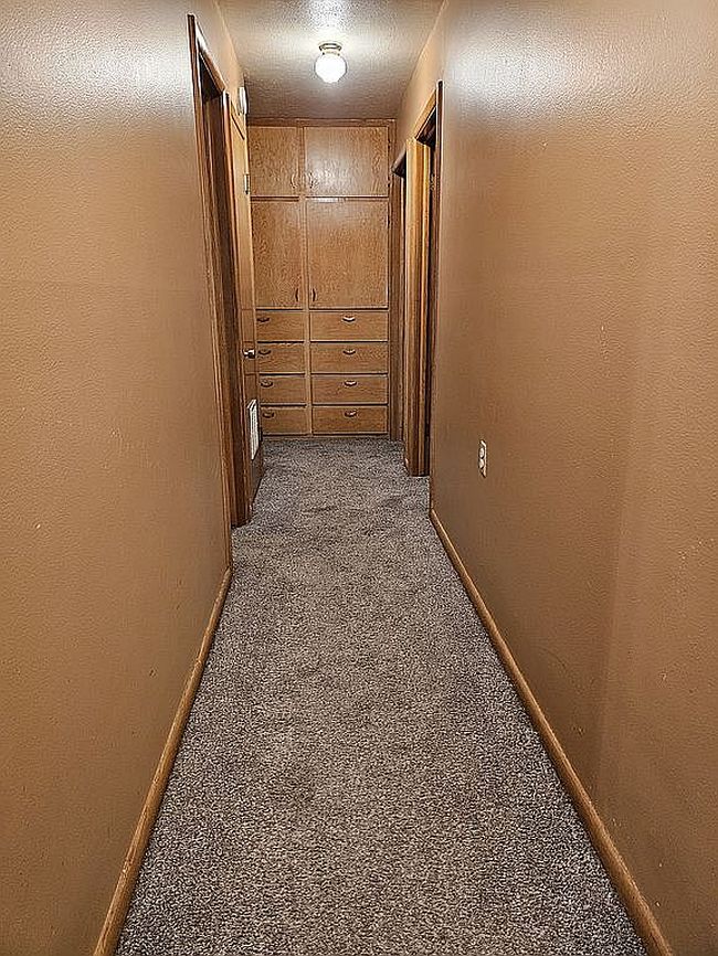 Photo of 708 Ark Ave, Kismet, KS