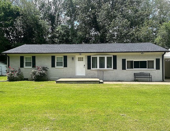 Photo of 201 Triangle Ave, Paducah, KY