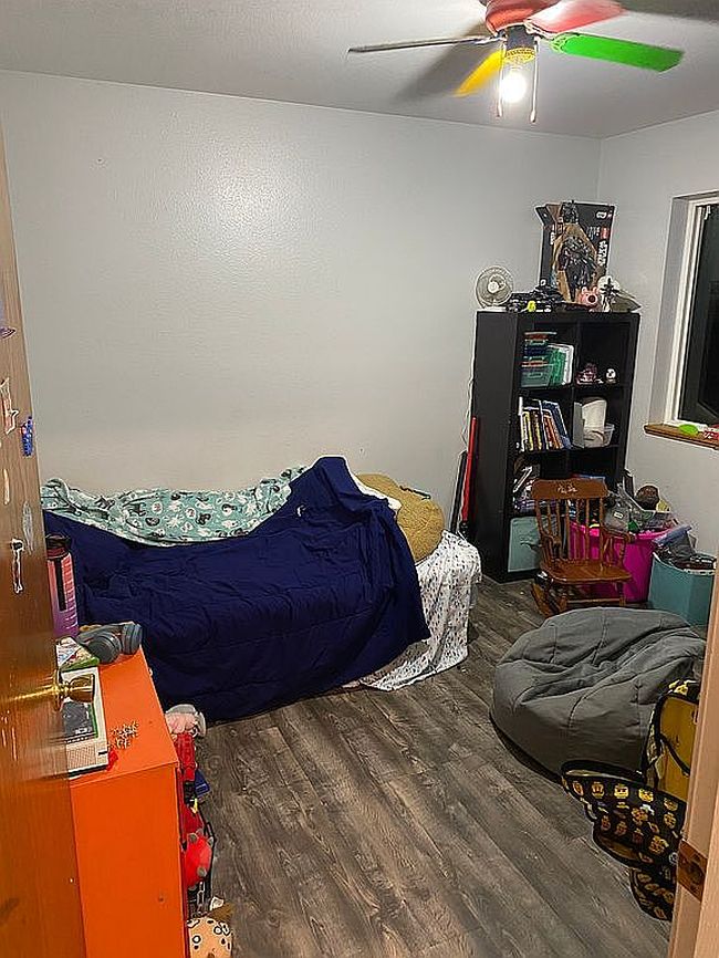 Image of 1162 1st Ave