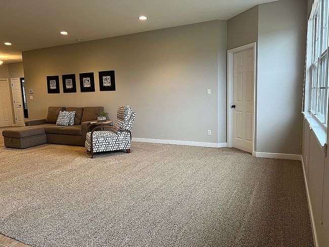 Photo of 1236 Poppyfield Pl, Schererville, IN