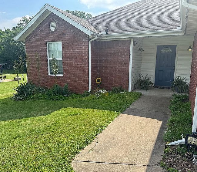 Photo of 668 Weston Cir, Cave Springs, AR