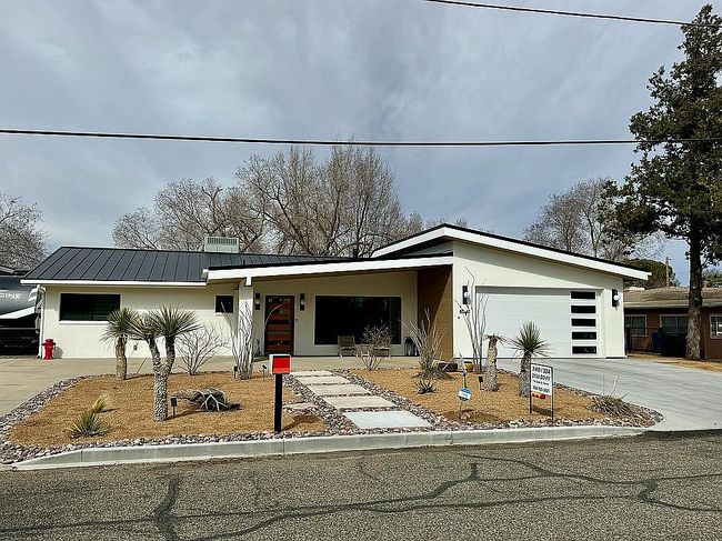 Preview of property located at 8 Bar Heart Dr