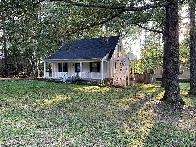 Photo of 415 Cagle Cir, Savannah, TN