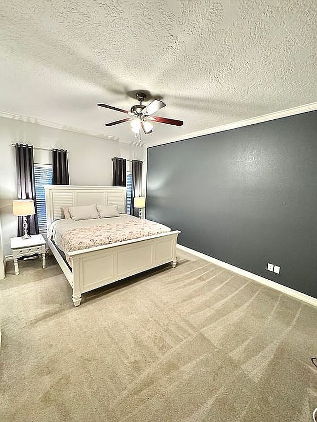 Photo of 99 April Wind Dr N, Montgomery, TX