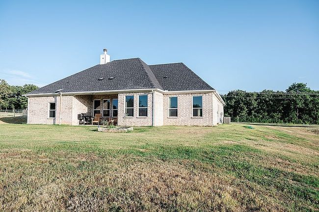 Photo of 2000 Sweet Springs Rd, Weatherford, TX