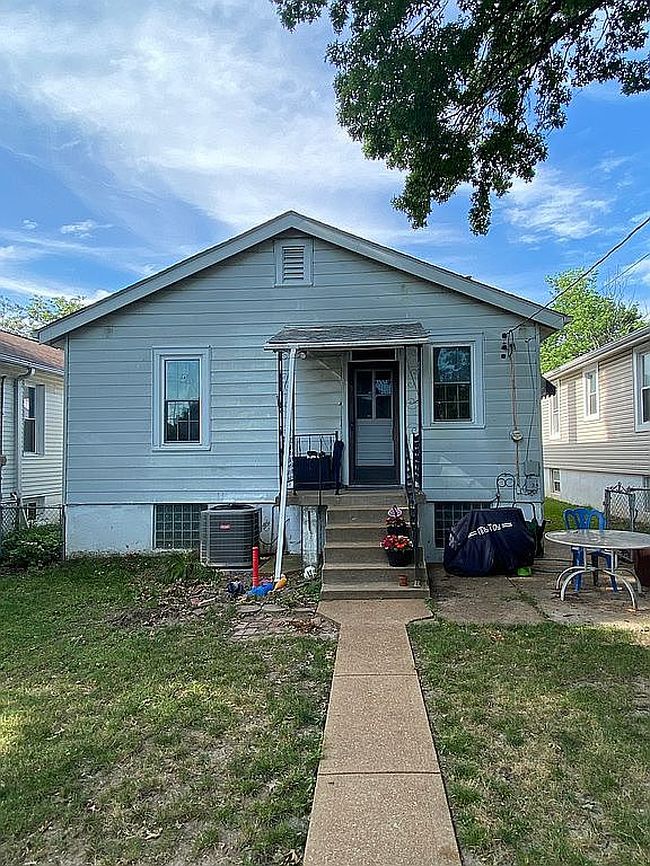 Photo of 6215 Bradley Ave, Saint Louis, MO