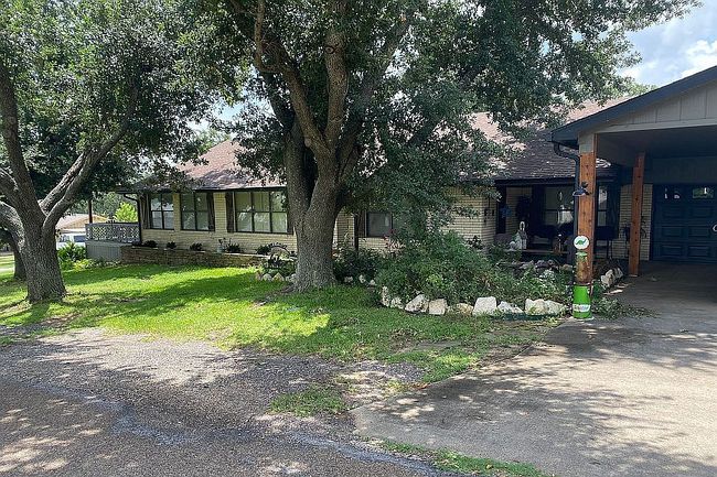 Photo of 10856 Legg Dr, Kemp, TX