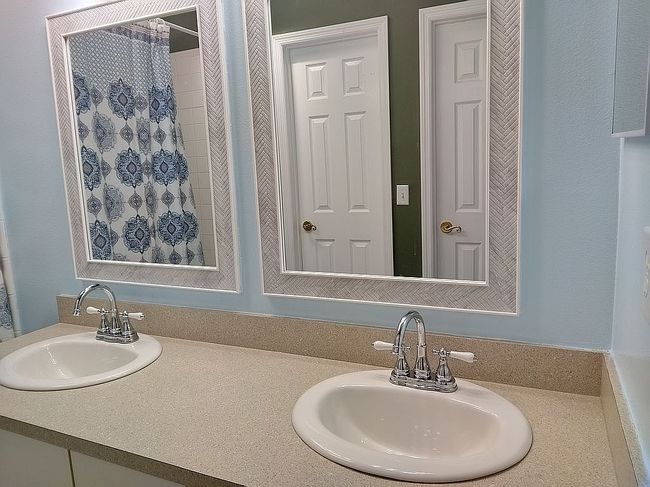 Image of 1074 Hamlet Dr