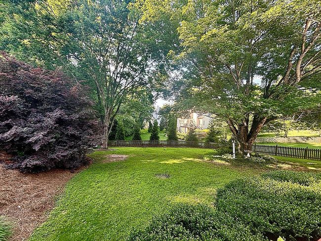 Image of 3019 Grasmere Dr