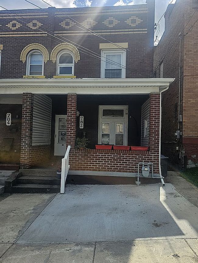 Photo of 782 Hazelwood Ave
