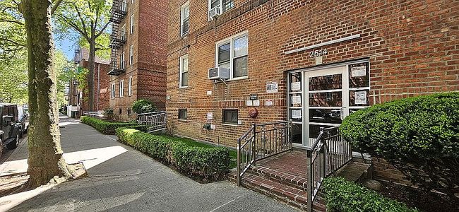 Photo of 2514 E 7th St Apt 3B, Brooklyn, NY