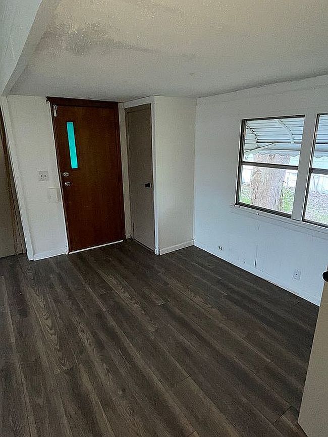 Image of 1556 Ward Dr #58