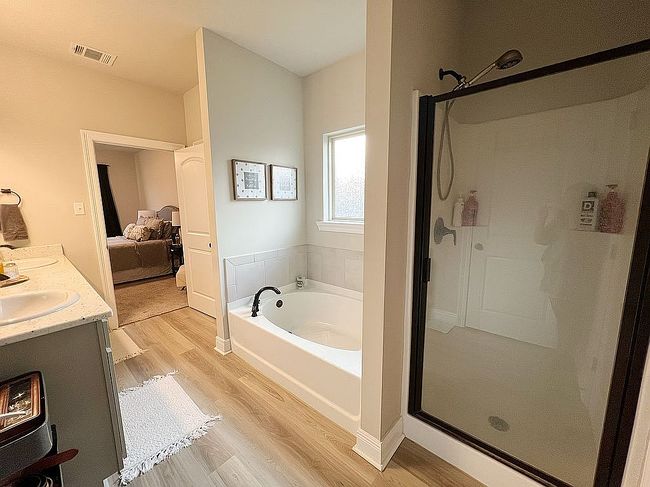 Additional photo 1 of property located at 3227 Rosehill Dr