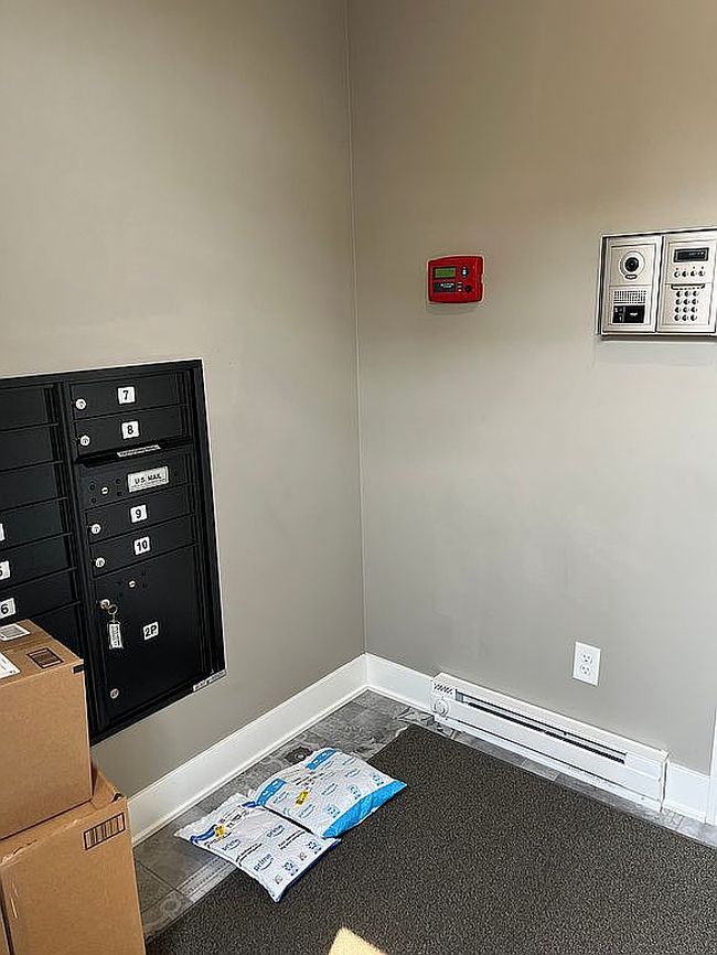 Preview of property located at 208 N Campbell St #202