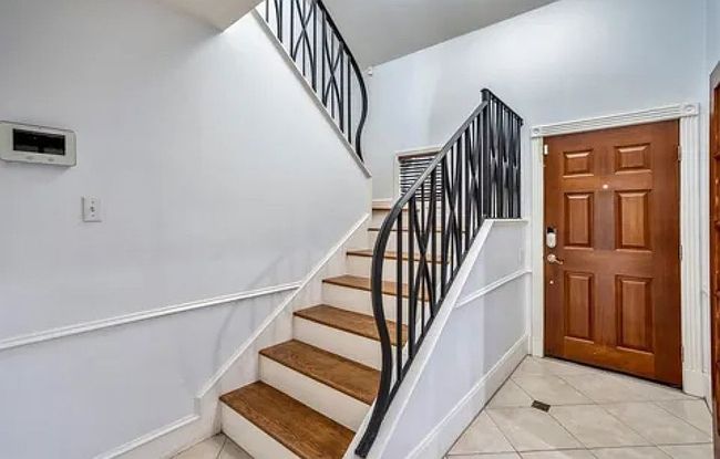 Additional photo 2 of property located at 3603 Zoch Ln