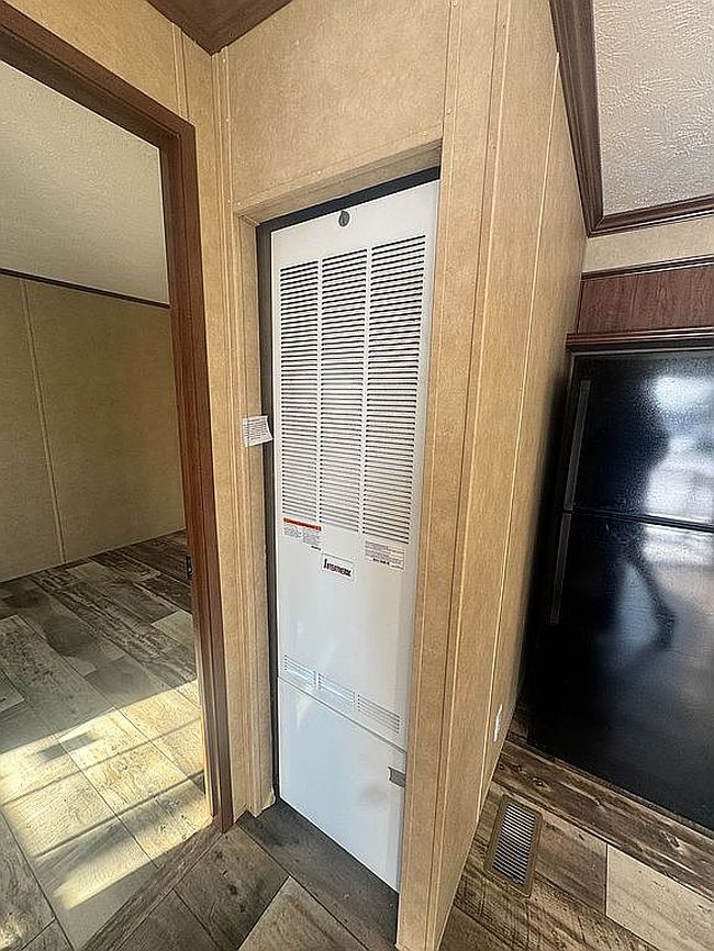 Image of 3939 N Clinton St #62