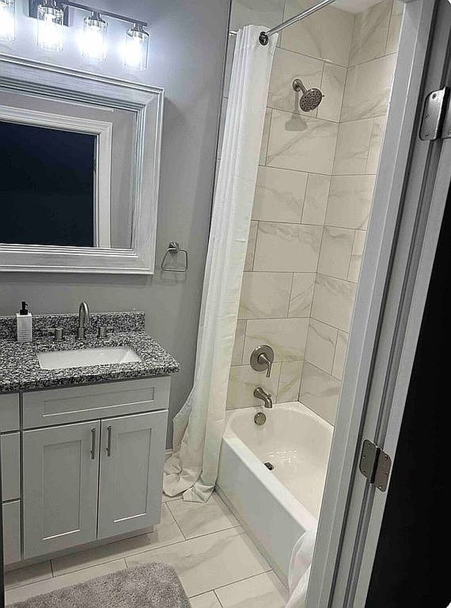 Image of 308 Sacco St