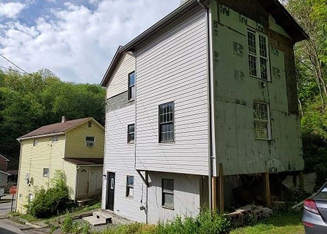 Image of 105 Swartz Rd