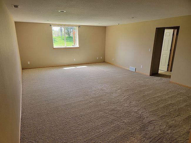 Image of 6045 Ridgewood Meadows Ln Ne