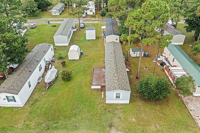 Photo of 207 Sequoia Dr, Newport, NC