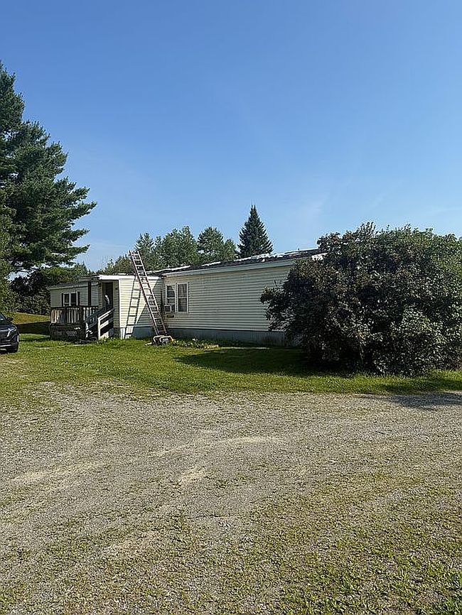 Photo of 387 Boot Hill Rd, East Fairfield, VT