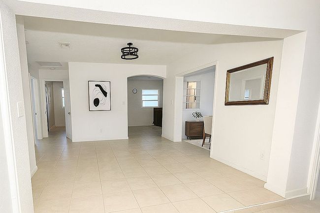 Additional photo 1 of property located at 2317 Harris St